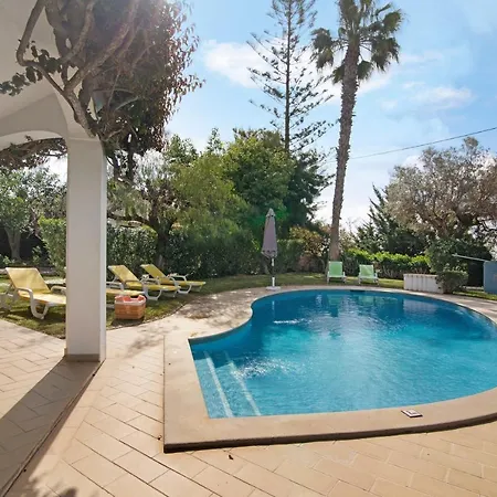 Casa Da Oliveira 楼尔